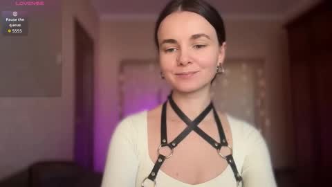 Snapshot of lanaloulou chatting on September 21, 1:48 pm Lana online show from September 21, 1:48 pm