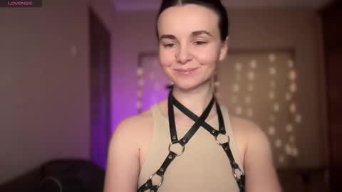 Snapshot of lanaloulou chatting on October 16, 8:40 pm Lana online show from October 16, 8:40 pm