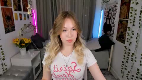 Lana online show from October 24, 9:26 pm