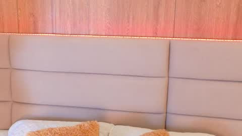 Snapshot of lanarozz chatting on September 18, 8:24 pm Lana online show from September 18, 8:24 pm