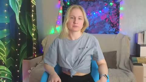 LanaviSmith online show from January 7, 7:02 am