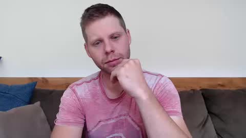 Snapshot of lancehardin chatting on October 14, 3:04 pm Lance online show from October 14, 3:04 pm