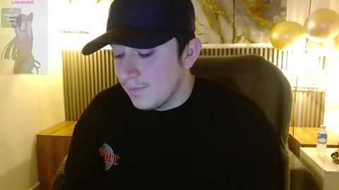 Lancelot V. online show from October 22, 8:17 am