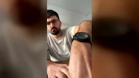 lander920612 online show from February 26, 3:48 pm