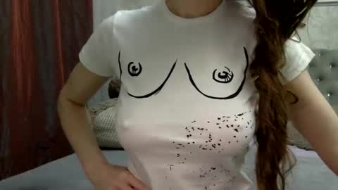 langoria online show from March 5, 9:24 pm