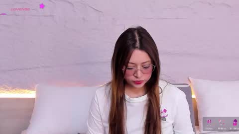 Lanna online show from February 11, 12:09 pm