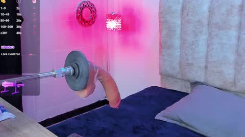 lanna_brunette online show from September 22, 2:43 pm