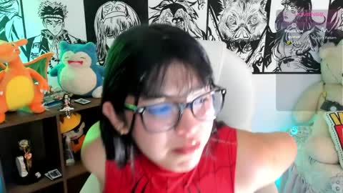 lanna miller     online show from May 7, 9:21 pm