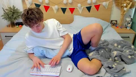 Fandi online show from February 5, 8:32 am