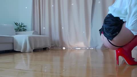 LaraKanes online show from March 3, 11:06 am