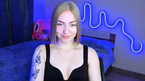 Snapshot of larakrein_lk chatting on September 29, 4:50 pm LaraKrein lk online show from September 29, 4:50 pm