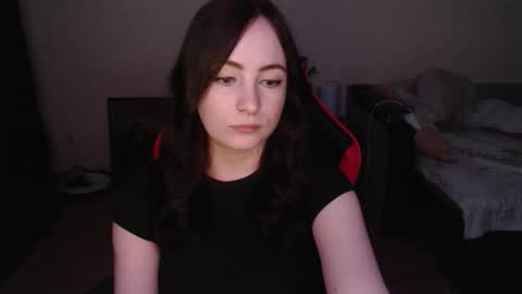 Laralianna online show from March 27, 7:04 pm