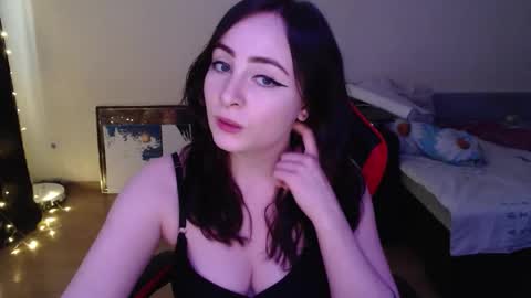 Laralianna online show from January 16, 10:13 am