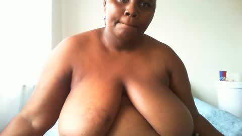 laralovex online show from March 16, 9:46 am