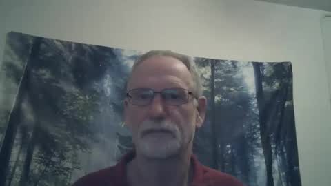 Snapshot of larbie chatting on February 1, 10:05 am Larbie online show from February 1, 10:05 am