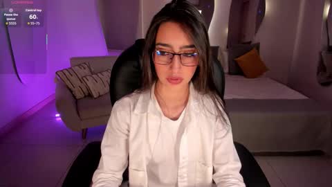 Larisa Smirnov online show from December 2, 4:11 am