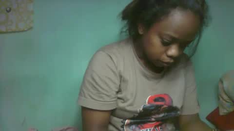 Snapshot of larissa645771 chatting on September 28, 8:56 am larissa645771 online show from September 28, 8:56 am