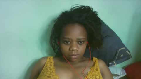 Snapshot of larissa645771 chatting on October 15, 4:08 pm larissa645771 online show from October 15, 4:08 pm