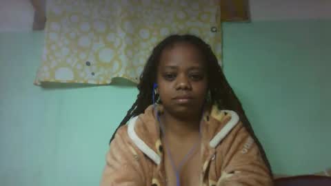 Snapshot of larissa645771 chatting on September 10, 2:40 pm larissa645771 online show from September 10, 2:40 pm