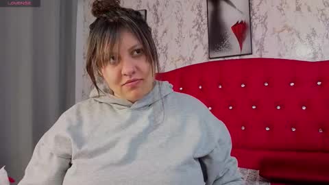 larissa_antonella online show from November 28, 3:58 am