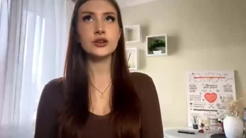 Sara online show from April 24, 9:55 am