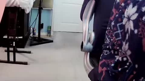 latexchris77 online show from January 29, 1:17 pm