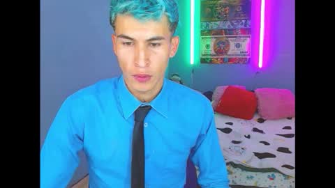 Snapshot of latin_boysxxx_ chatting on October 12, 2:48 am latin_boysxxx_ online show from October 12, 2:48 am