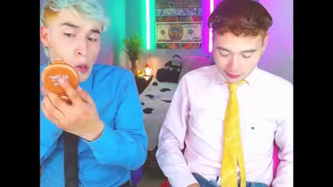 latin_boysxxx_ online show from October 26, 1:39 am