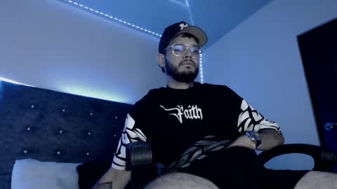 latin_dick18 online show from November 16, 1:51 am