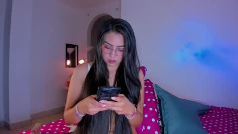 Gabby online show from September 18, 9:30 pm