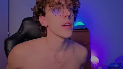  Free OF online show from October 25, 10:43 pm