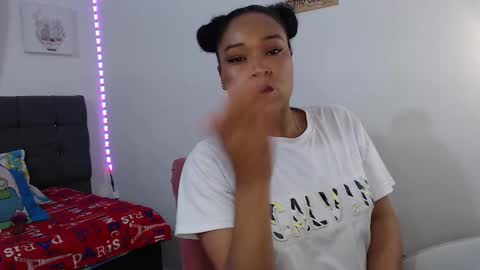 karen online show from March 3, 11:23 pm