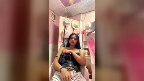 latina_babexxx online show from March 31, 5:13 pm
