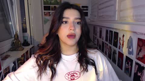 miiiiiiaaaa online show from January 6, 10:26 pm