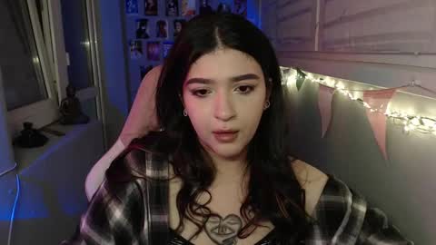 miiiiiiaaaa online show from February 25, 3:42 am