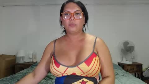 FLOR SALVAJE online show from September 29, 4:11 am