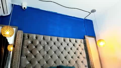 Zeus online show from November 14, 4:25 am