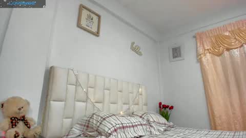 Vanessa online show from January 12, 3:35 am