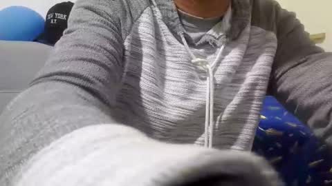 latinmartin254 online show from October 19, 4:39 am