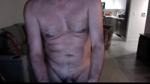 QS - INDEPENDENT MODEL online show from March 1, 11:47 pm