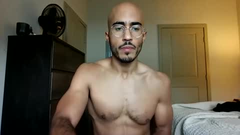 latinomixedbbc online show from December 5, 5:11 pm