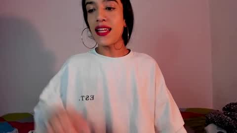 latinsecretfantasy online show from February 6, 7:02 am