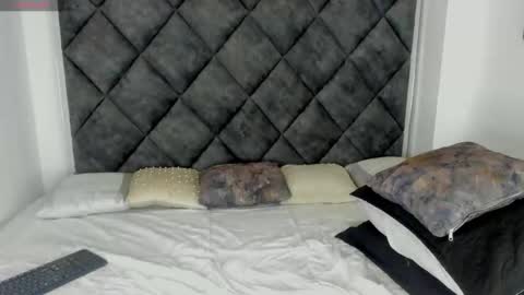 LEANDRO online show from September 23, 3:55 am