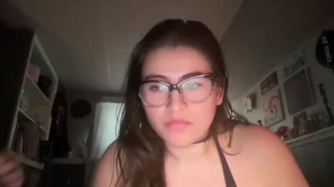 lau_mamacita online show from March 11, 10:42 pm