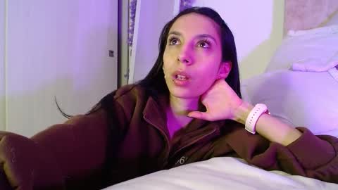 Laura online show from February 13, 5:33 am