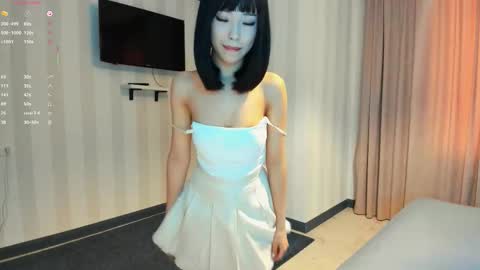 Lauma online show from February 6, 5:22 am