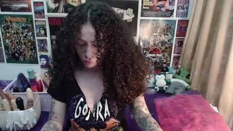 Snapshot of laura_anal_ chatting on March 10, 10:45 pm Wen online show from March 10, 10:45 pm