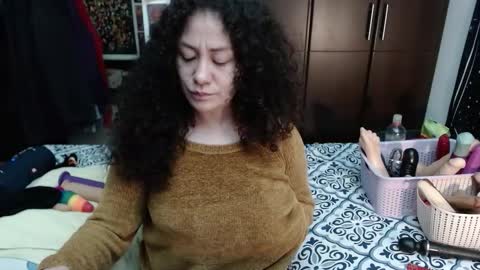 Snapshot of laura_anal_ chatting on September 23, 10:27 pm Wen online show from September 23, 10:27 pm
