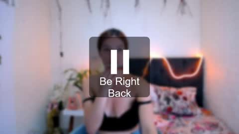 LAURA online show from May 6, 6:14 pm