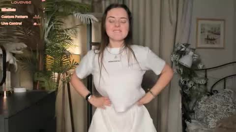 Samantha online show from December 18, 3:18 pm